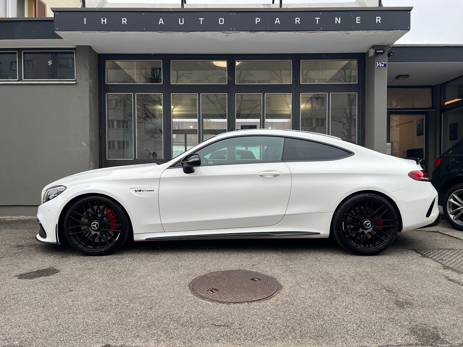 Mercedes-Benz AMG C63S Coupe photo 2